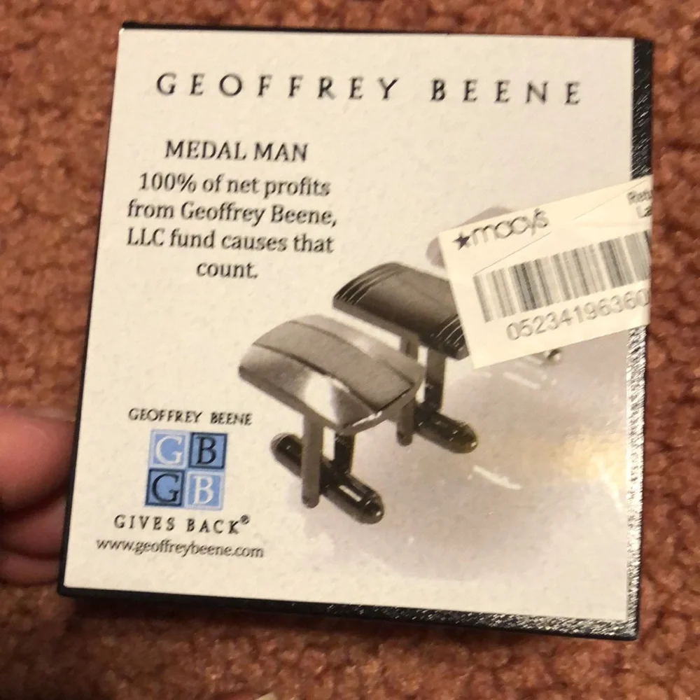 Geoffrey Beene Silver Cufflinks